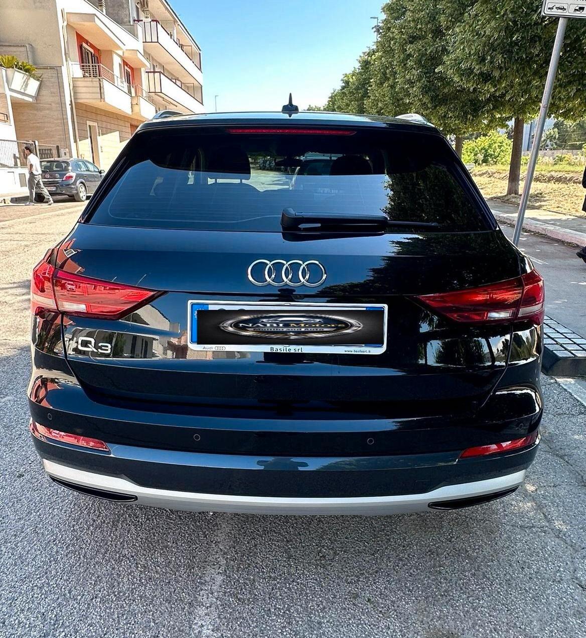 Audi Q3 35 TDI S tronic line edition -PARI AL NUOVO-