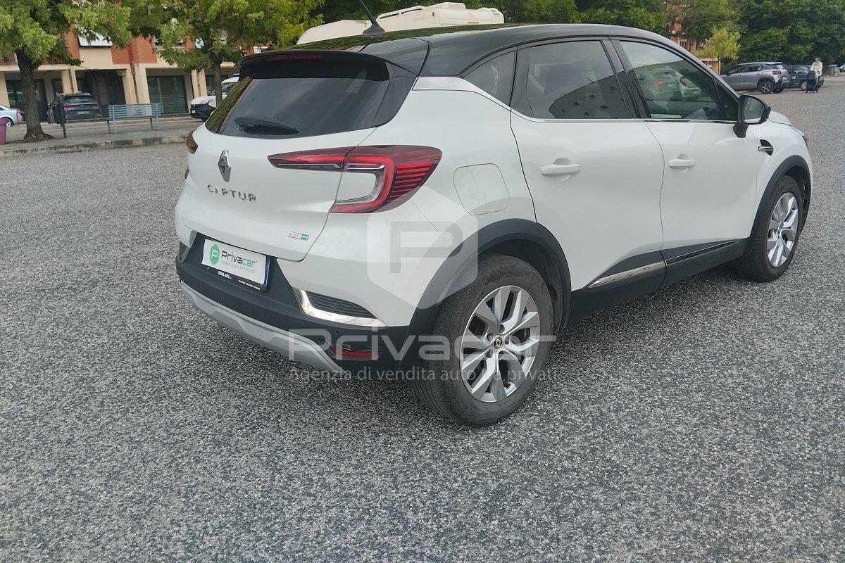 RENAULT Captur Full Hybrid E-Tech 145 CV Intens