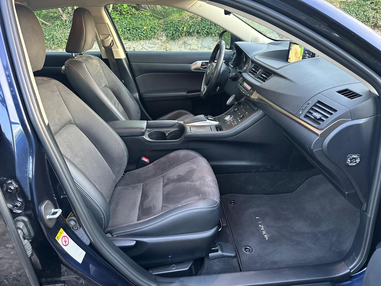 Lexus CT 200h Hybrid Sport - 2019