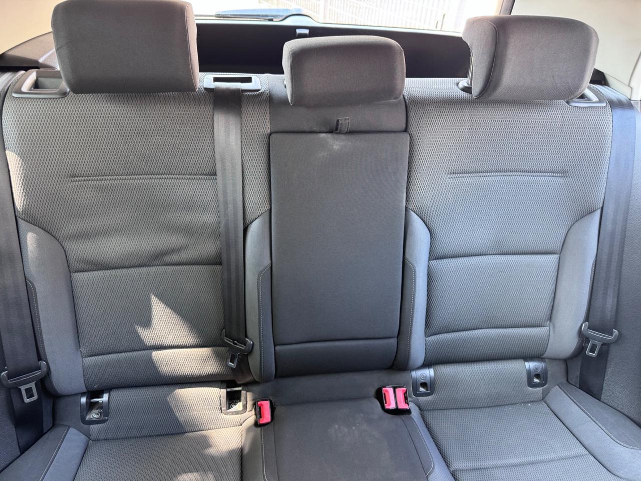 VWGolf 7 1.6 TDI 110 CV 5p. Neopaten garanzia 12 mesi