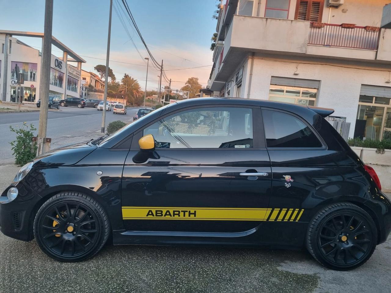 Abarth 595 1.4 Turbo T-Jet 160 CV Pista