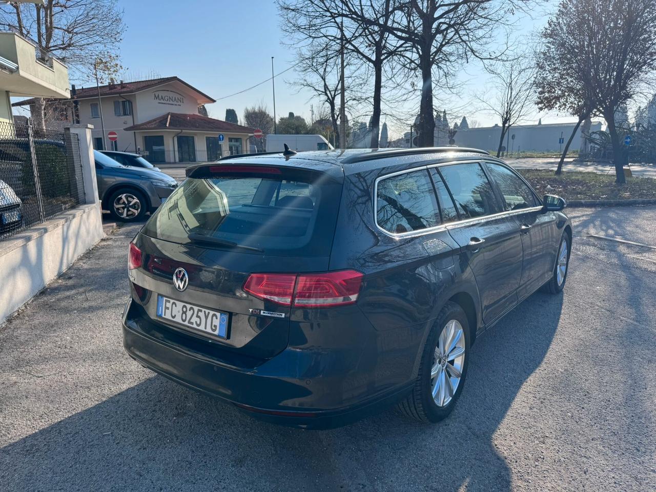 Volkswagen Passat Business 1.6 TDI Trendline BlueMotion Technology