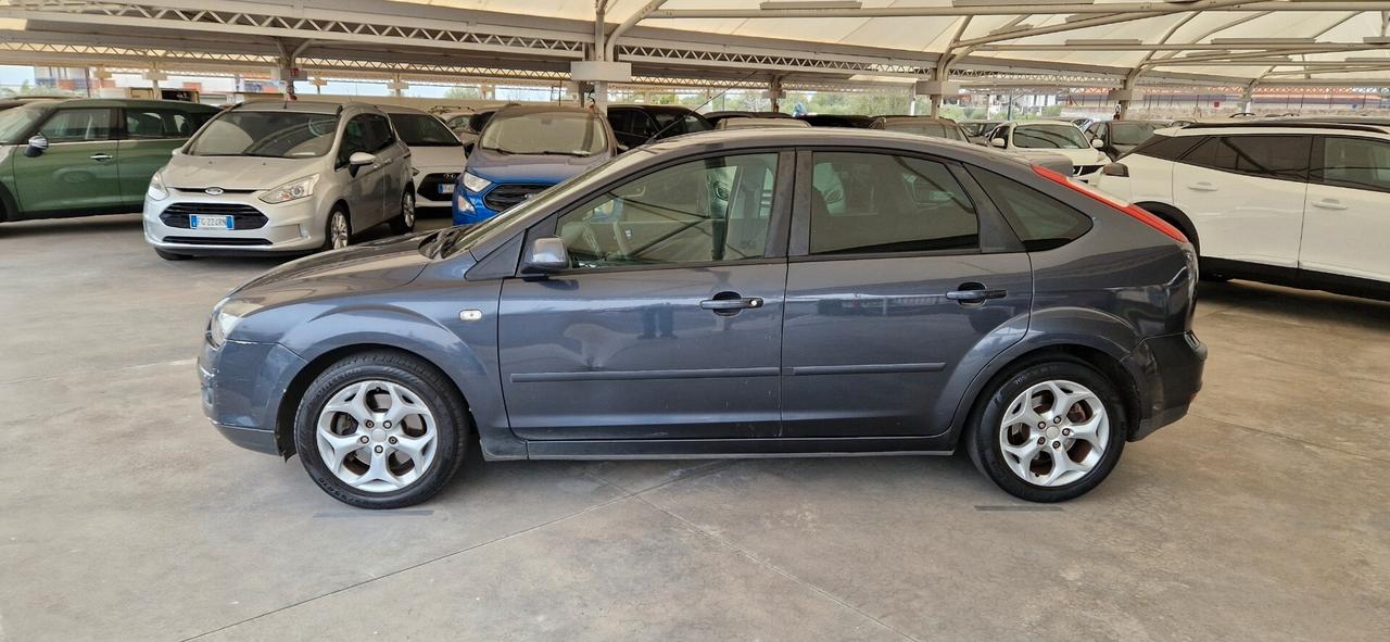 Ford Focus 1.8 TDCi 115cv ** INDISTRUTTIBILE **