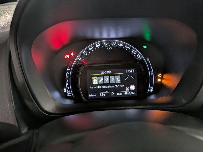 Toyota Aygo X 1.0B (72 CV) Limited Air S-CVT