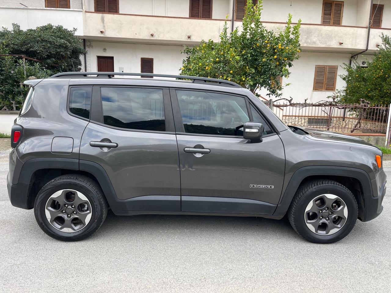 Jeep Renegade 1.6 Mjt 120 CV Longitude