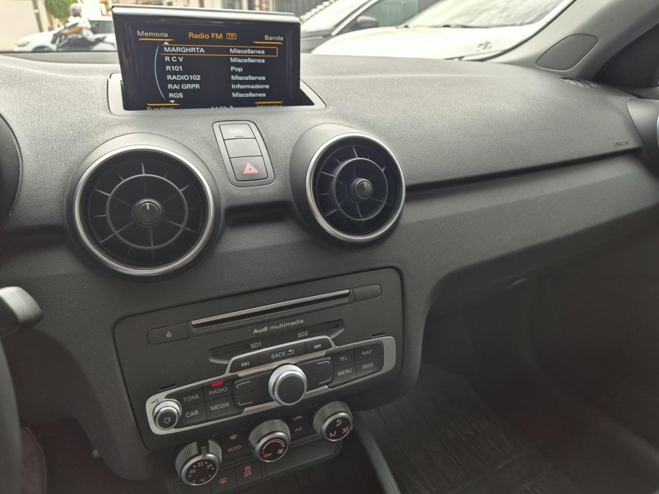 Audi A1 1.4 TDI S-LINE