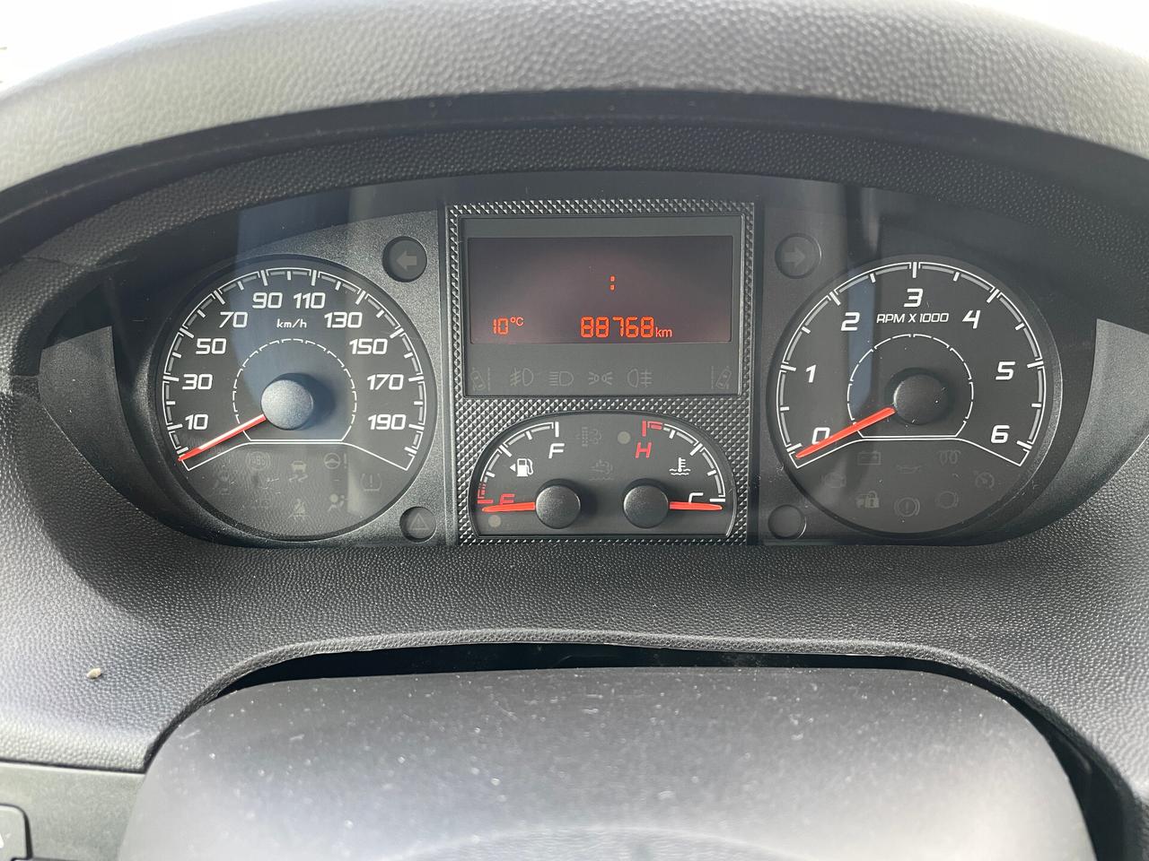 Peugeot Boxer L2H2 2.2 Bluehdi 140cv