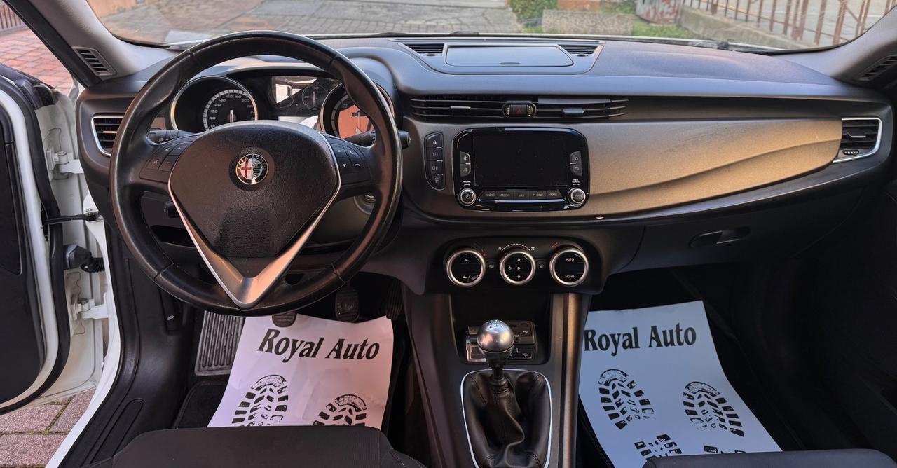 Alfa Romeo Giulietta 1.6 JTDm 120 CV Ok Neopatentati