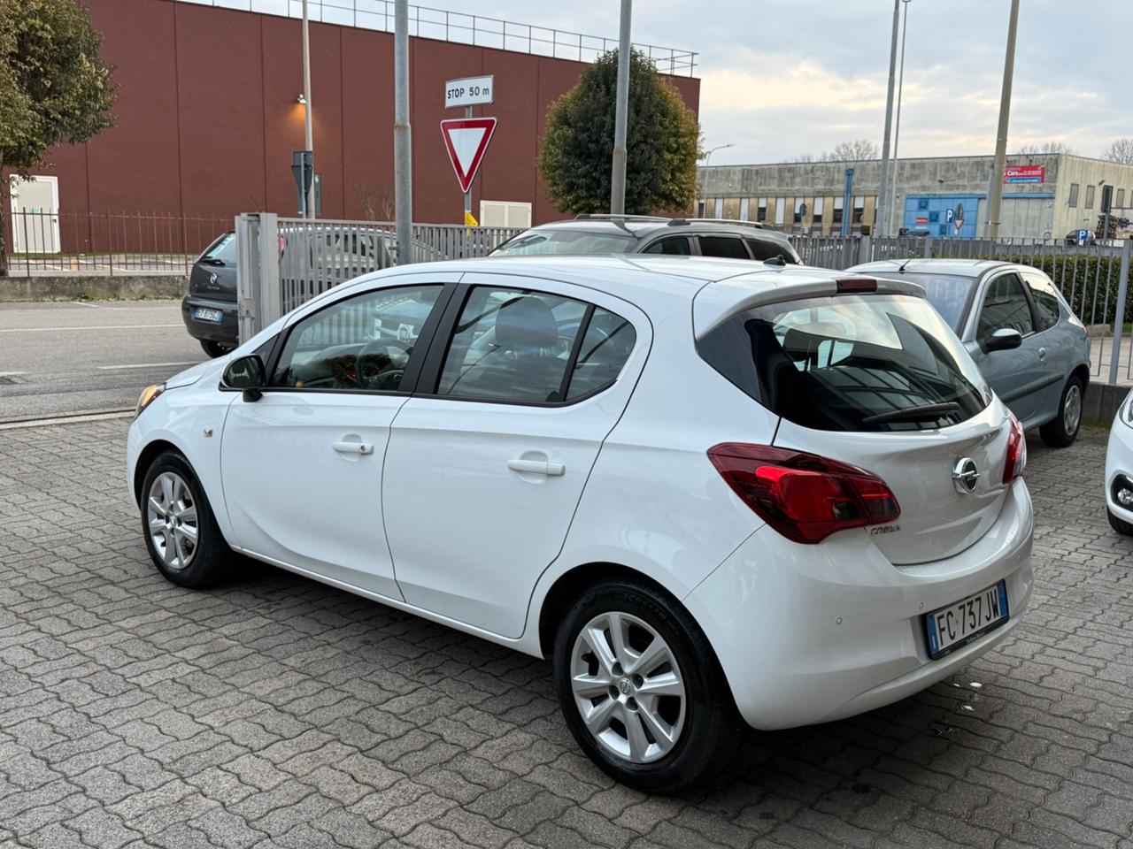 Opel Corsa 1.4 90CV GPL Tech 5 porte Cosmo