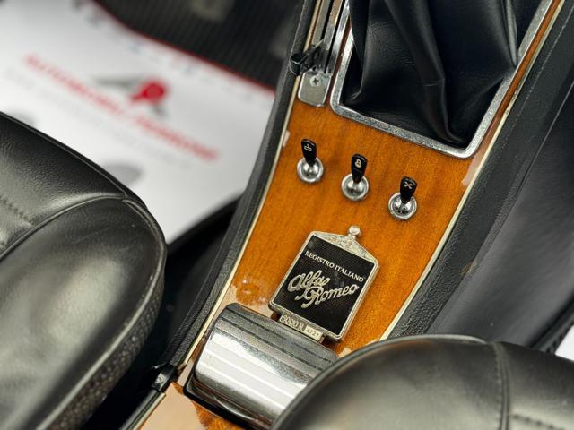 ALFA ROMEO GT 1750 Veloce Quadrifoglio ORO