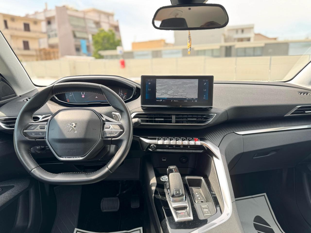 Peugeot 3008 BlueHDi 130 S&S EAT8