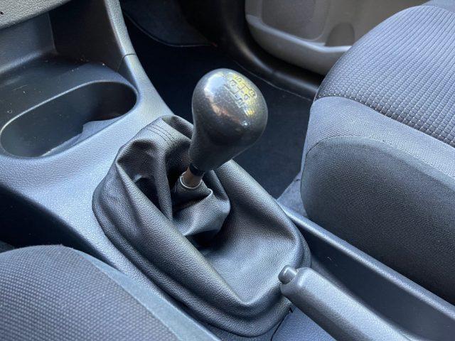 DAIHATSU Terios 1.3 86CV SX 4X4 5 P CLIMA RADIO CD GANCIO TRAINO