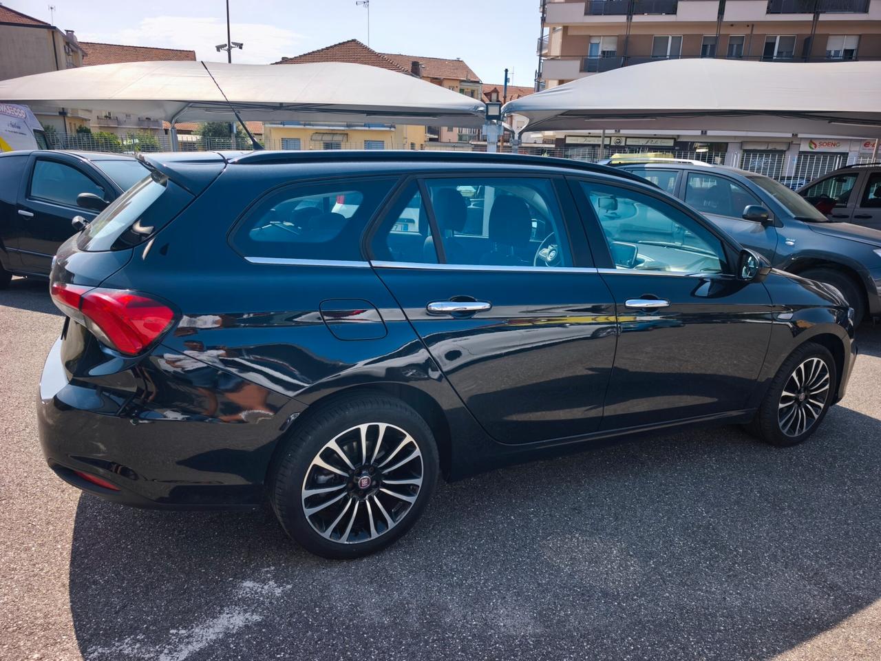 Fiat Tipo 1.6 Mjt S&S DCT SW Lounge