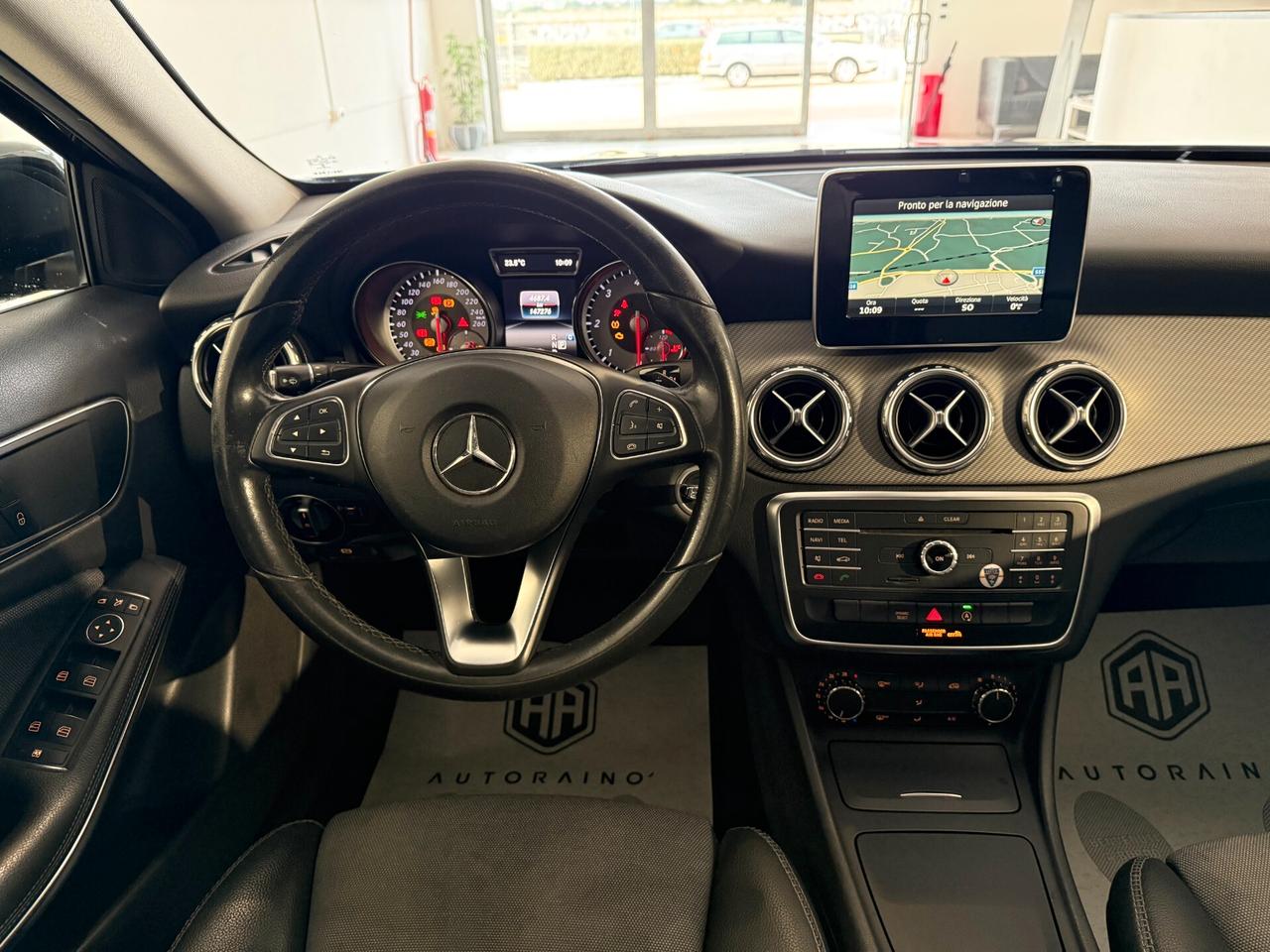 Mercedes-benz GLA 180 d Automatic Business