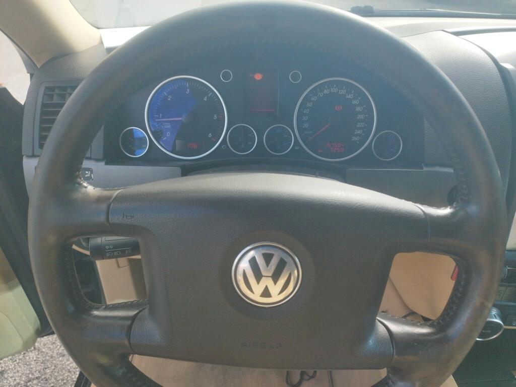 Volkswagen Touareg 2.5 R5 TDI con cambio manuale e ridotte - iscritto ASI