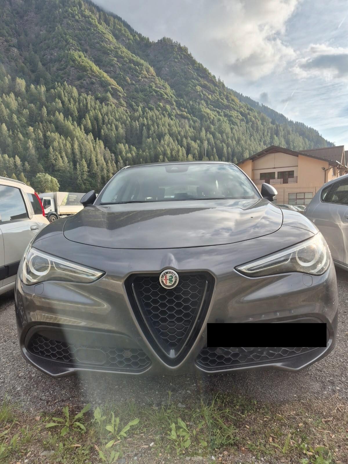 Alfa Romeo Stelvio 2.2 Turbodiesel 190 CV AT8 Q4 Sprint