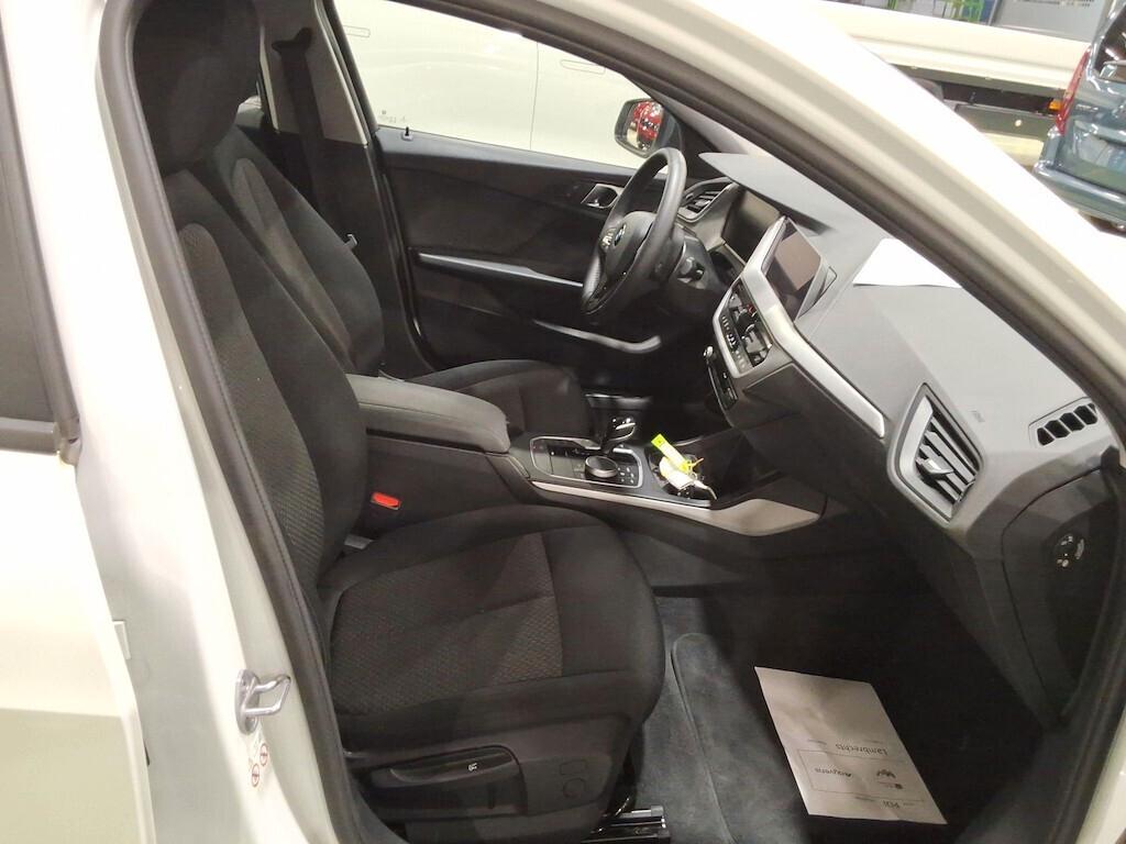 BMW 116i 110CV STEPTRONIC BUSINESS ADVANTAGE ( FARI LED - BMW DIGITAL COCKPIT - NAVI - CRUISE - PDC )