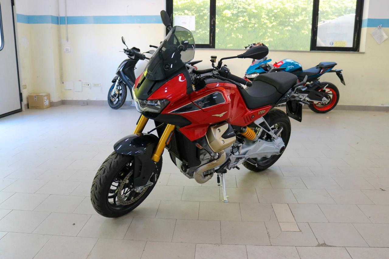 MOTO GUZZI V100 MANDELLO WIND TUNNEL DEMO AZIENDALE