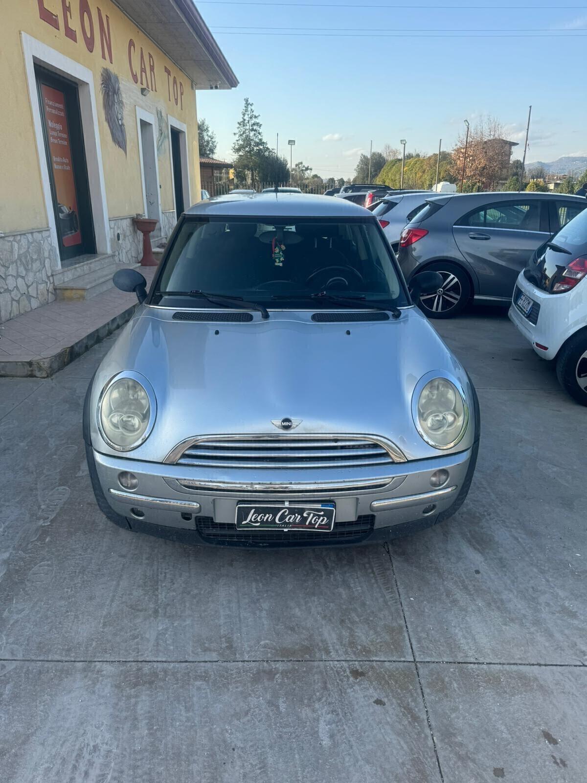 Mini Mini 1.4 tdi One D de luxe adatta a neopatentati