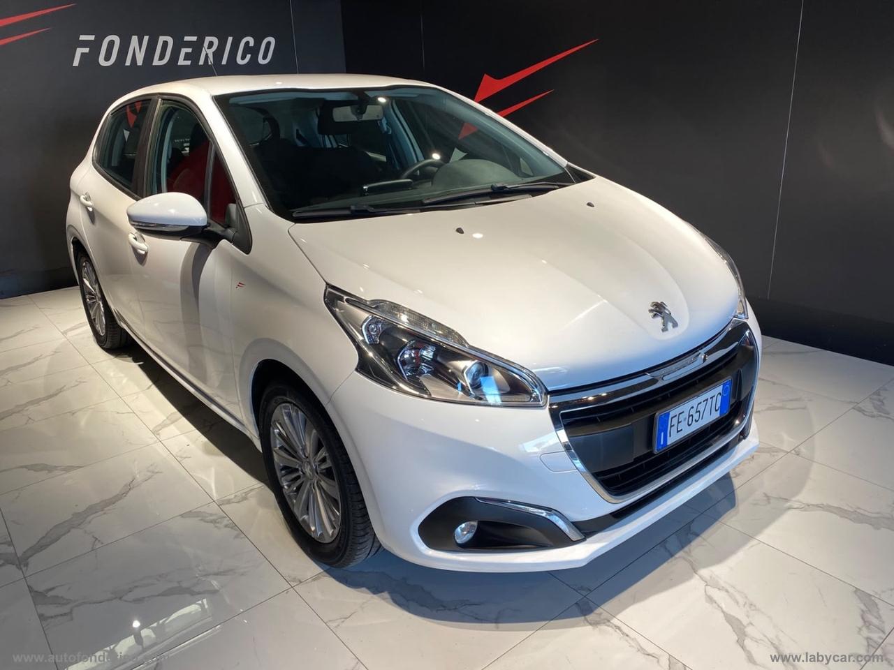 PEUGEOT 208 PureTech 82 5p. Allure