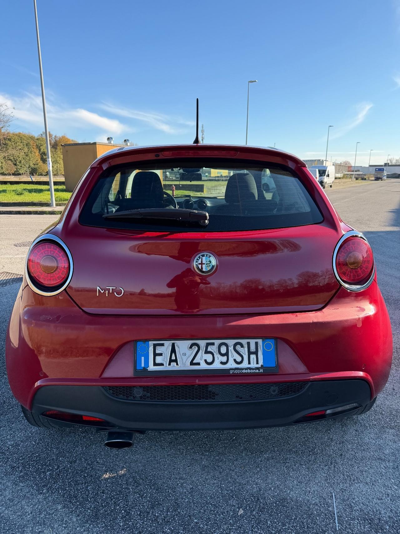 Alfa Romeo MiTo 1.6 JTDm 16V Distinctive Sport Pack