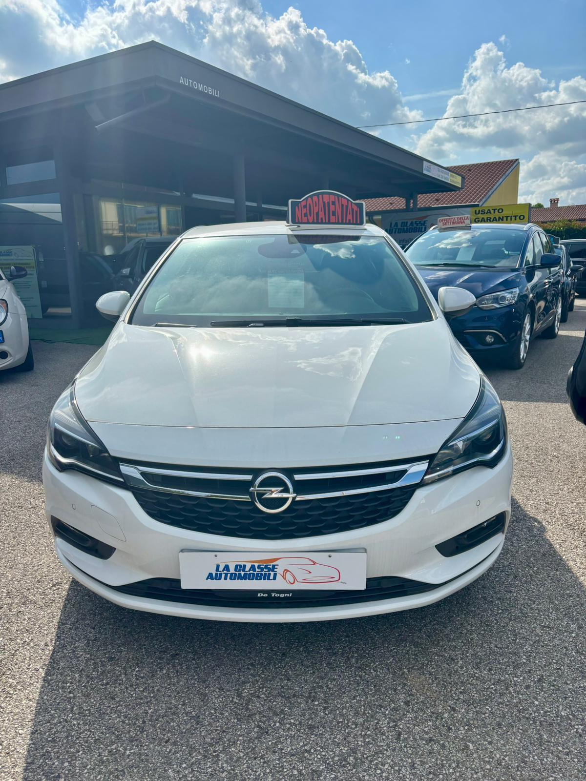 Opel Astra 1.0 ecoFLEX Start&Stop 105cv Sports NEOPATENTATI
