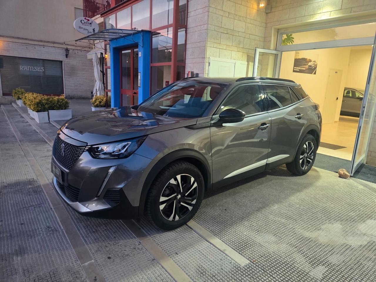 Peugeot 2008 BlueHDi 130 S&S EAT8 Allure Pack