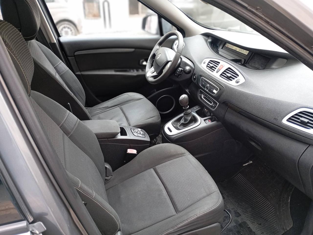 Renault Scenic Scénic X-Mod 1.5 dCi 110CV Dynamique