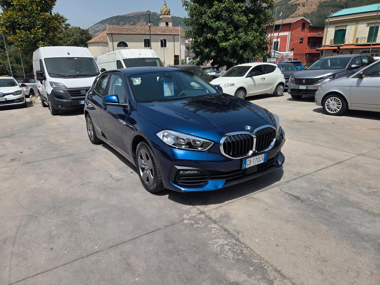 Bmw 1 F40 116d 5p. Business Advantage - 2020 DA VETRINA
