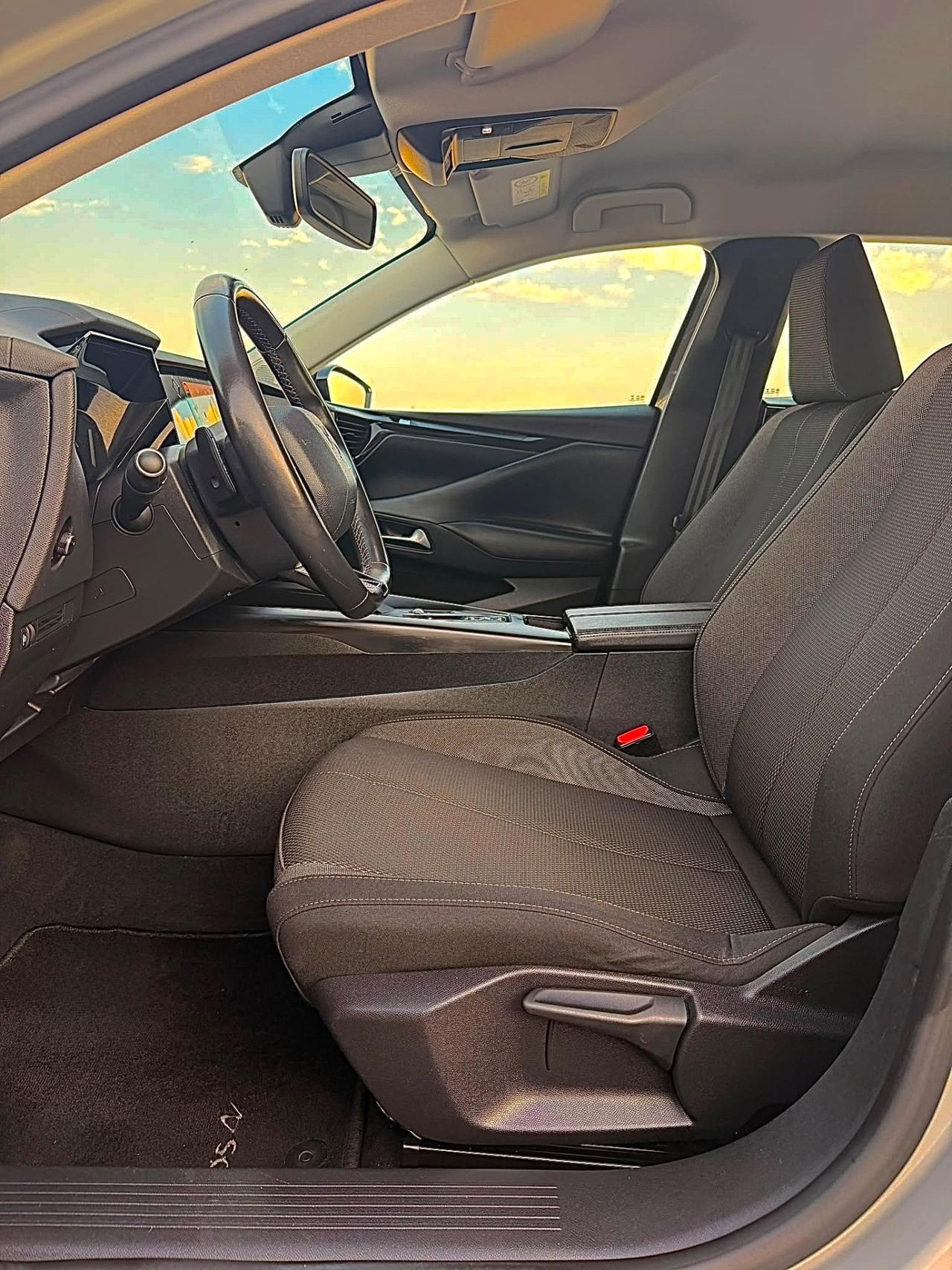 DS4 CrossBack BlueHDi 130 aut. Business