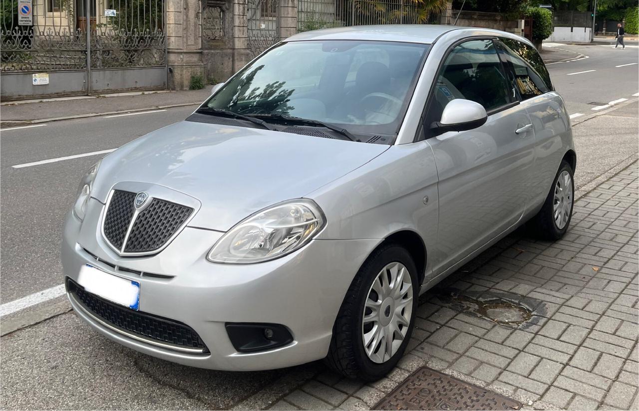 LANCIA YPSILON 1.2 BENZINA 3 PORTE ANCHE PER NEOPATENTATI - PREZZO NON VINCOLATO DA FINANZIAENTO