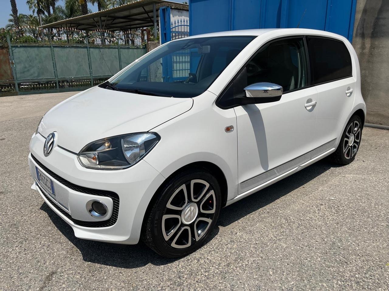 Volkswagen high up-5 P-1.0- km 84000-2012