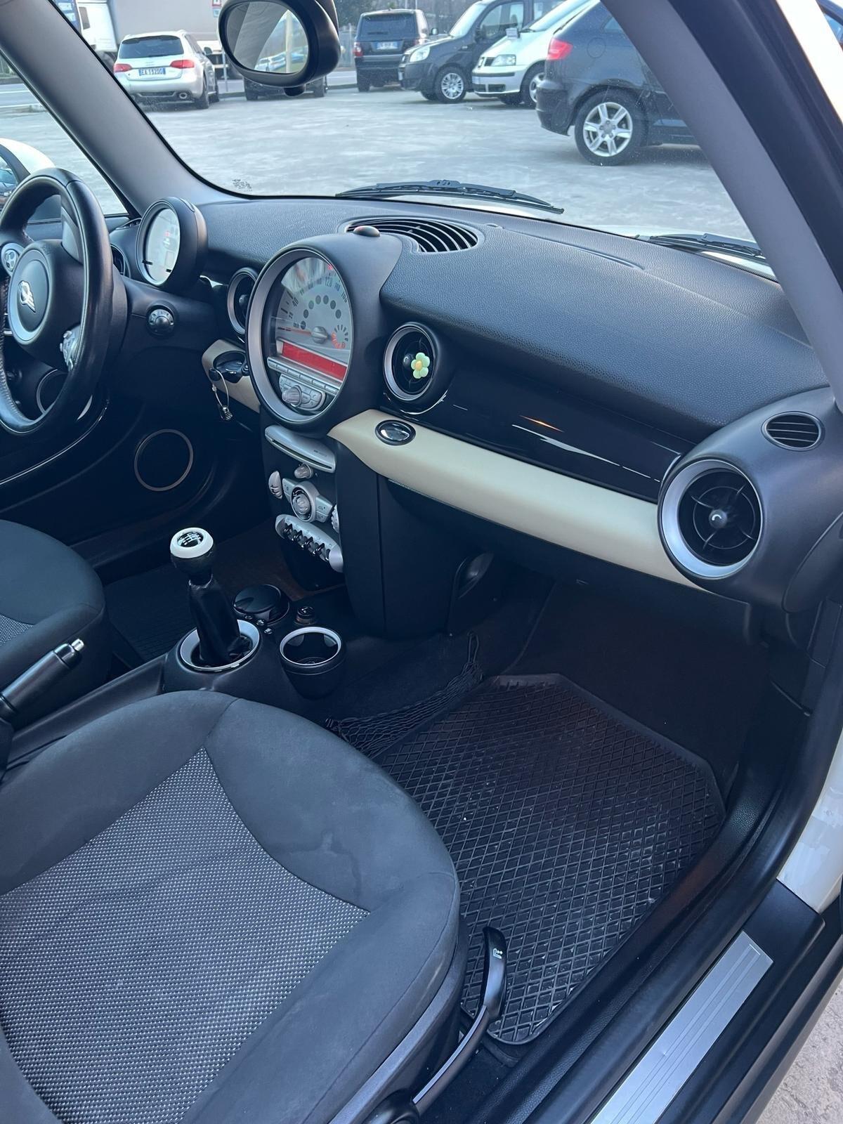 Mini Mini 1.4 16V Cooper Chili X Neopatentati