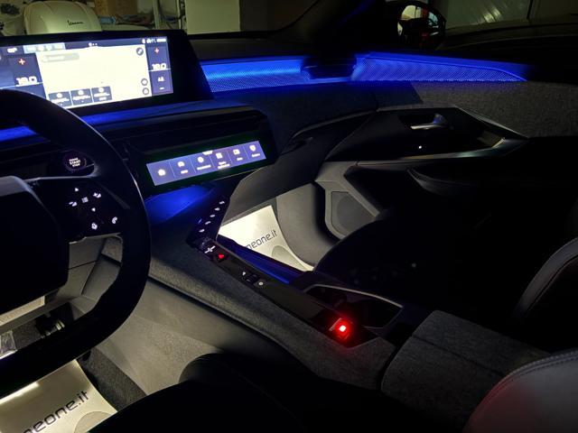 PEUGEOT 3008 Hybrid 136 e-DCS6 GT