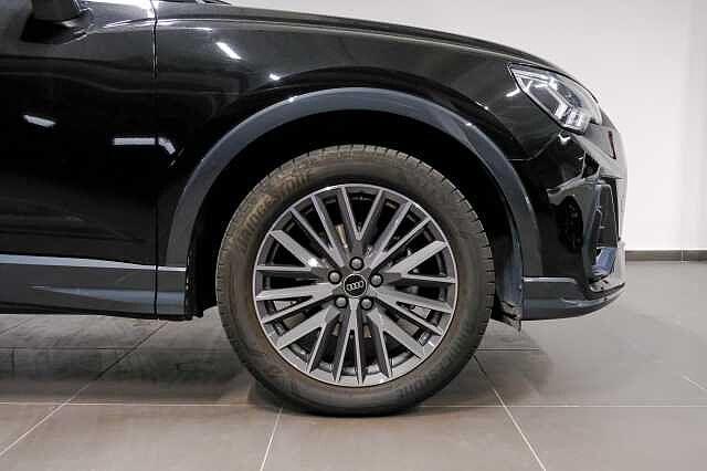 Audi Q3 SPB 35 TFSI Business Plus