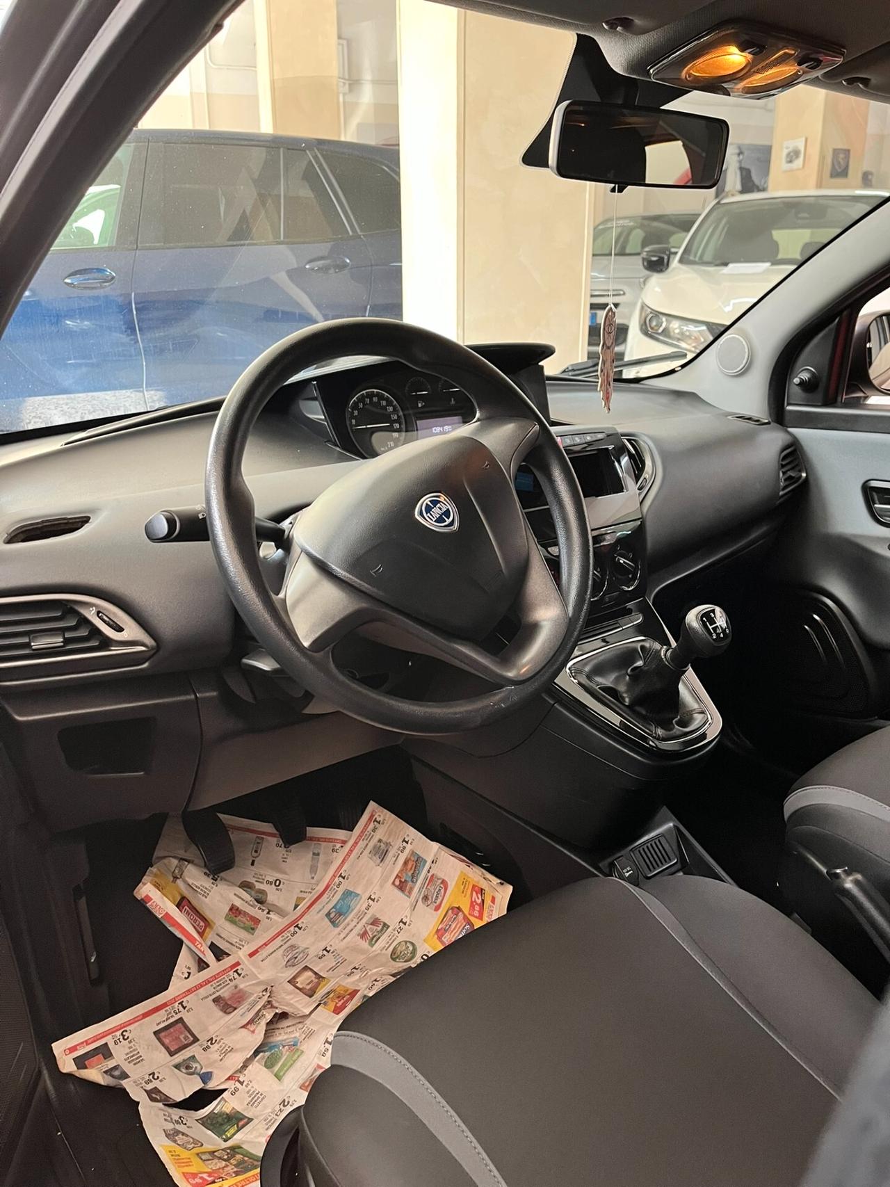 Lancia Ypsilon 1.3 MJT 16V 95 CV 5 porte S&S Gold