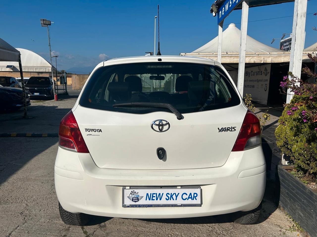 Toyota Yaris 1.0 5 porte Sol