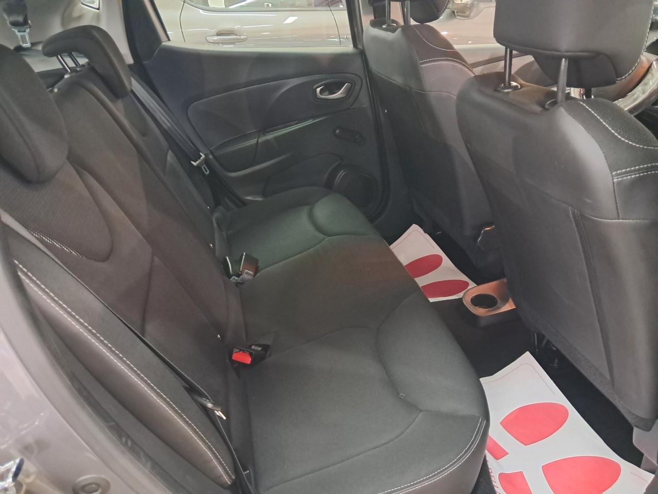 Renault Clio 1.2 75CV 5 porte Costume National