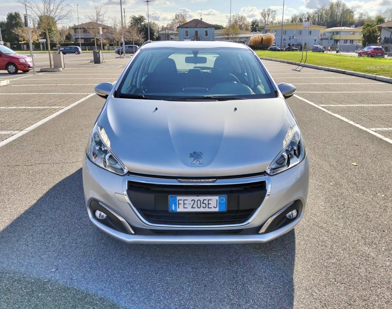 Peugeot 208 PureTech 82 5 porte Allure*Cerchi*Mirror Link*Euro 6