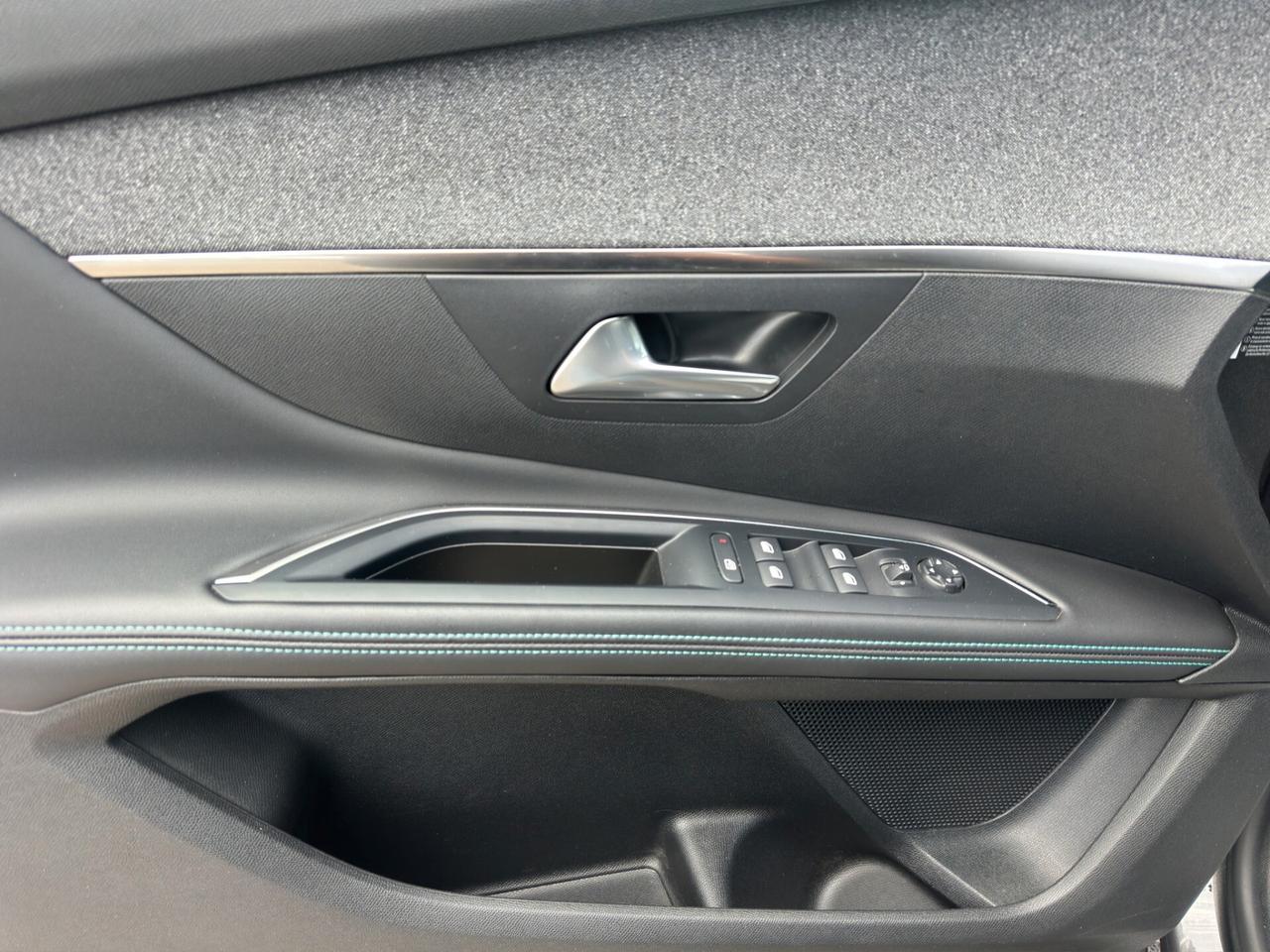 Peugeot 5008 BlueHDi 130 S&S EAT8 Allure
