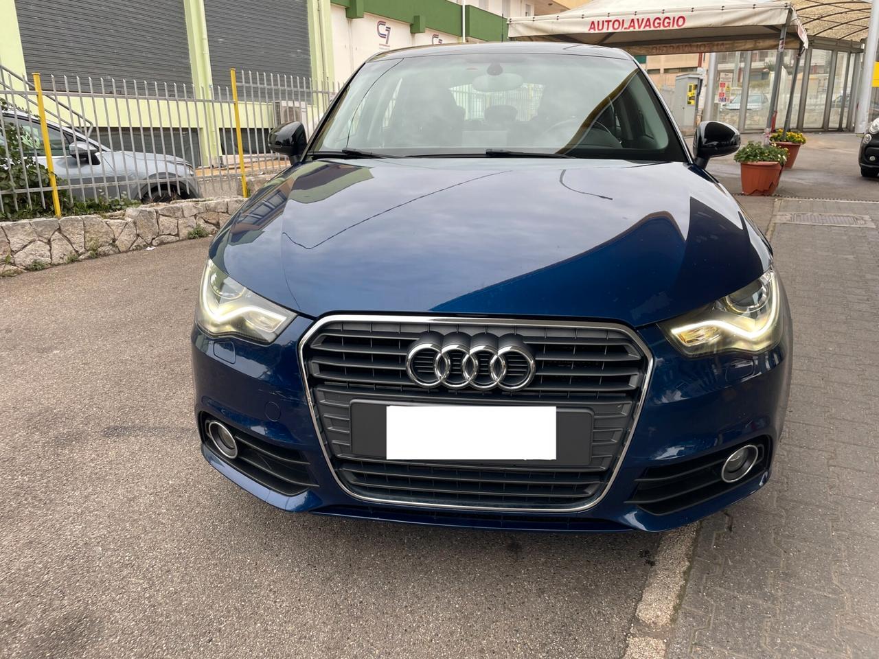 Audi A1 SPB 1.6 TDI S tronic Ambition AUTOM. FINANZIABILE