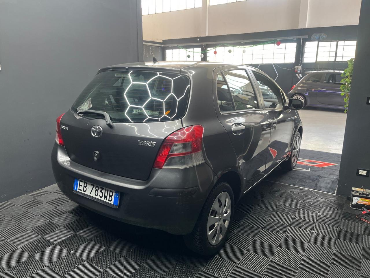 Toyota Yaris 1.0 Benzina 5 porte – Ottimo stato