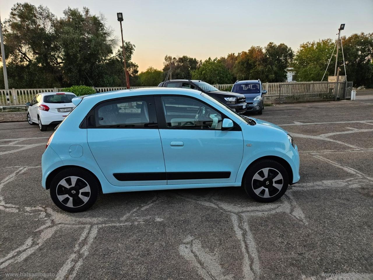 RENAULT Twingo TCe 90 CV EDC Intens