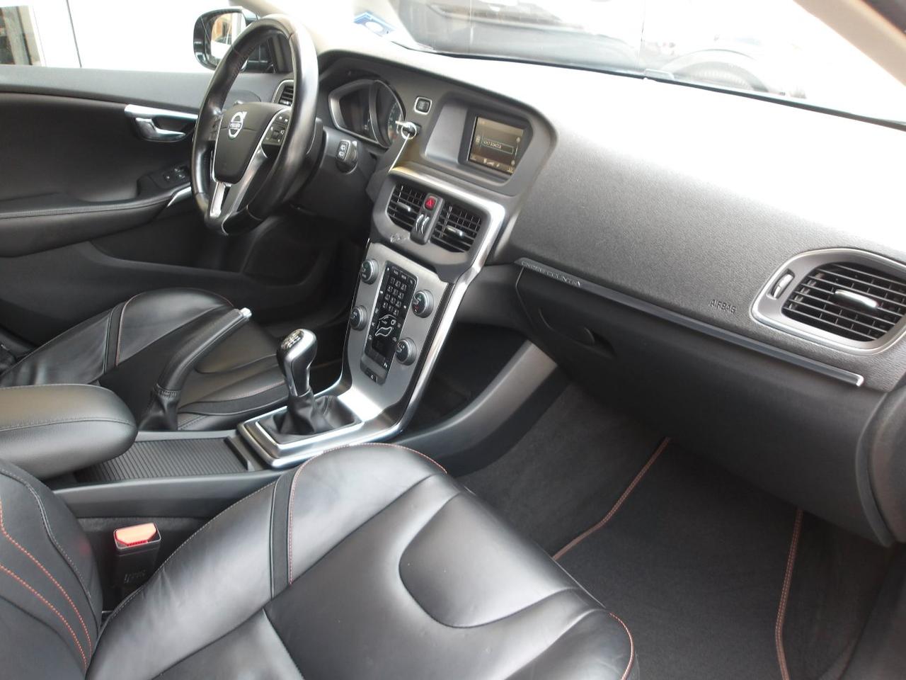 Volvo V40 Cross Country 1.6 d2 Volvo Ocean Race