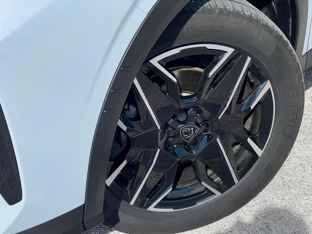 Peugeot 3008 Hybrid 136 e-DCS6 GT