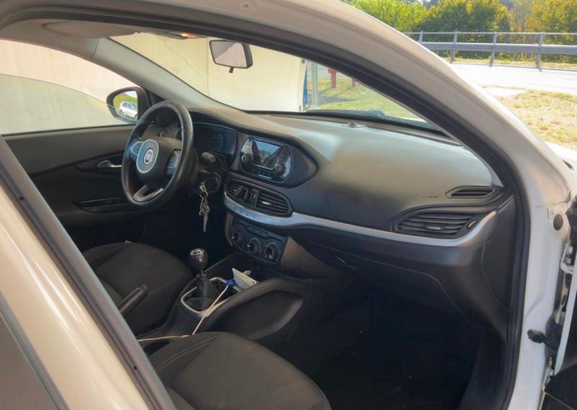 Fiat Tipo 1.4 5 porte Easy 01/2019