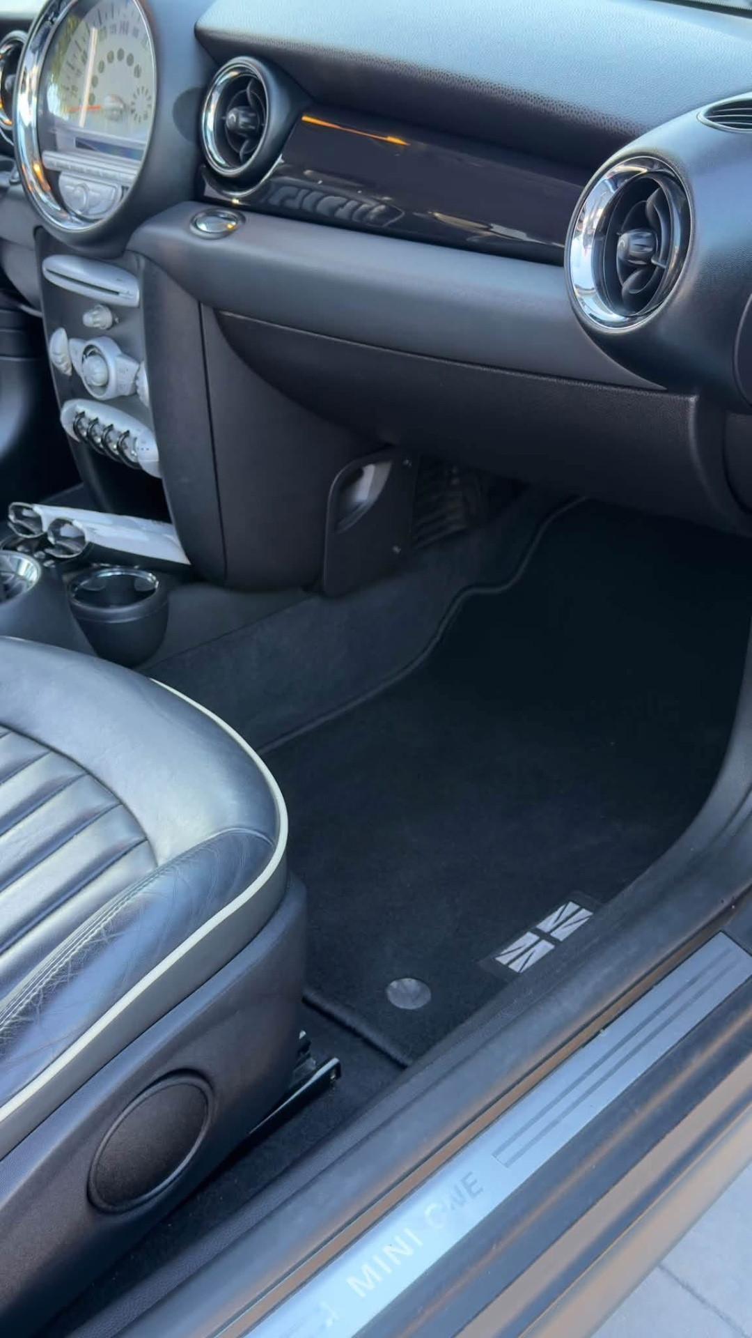 Mini 1.6 16V One