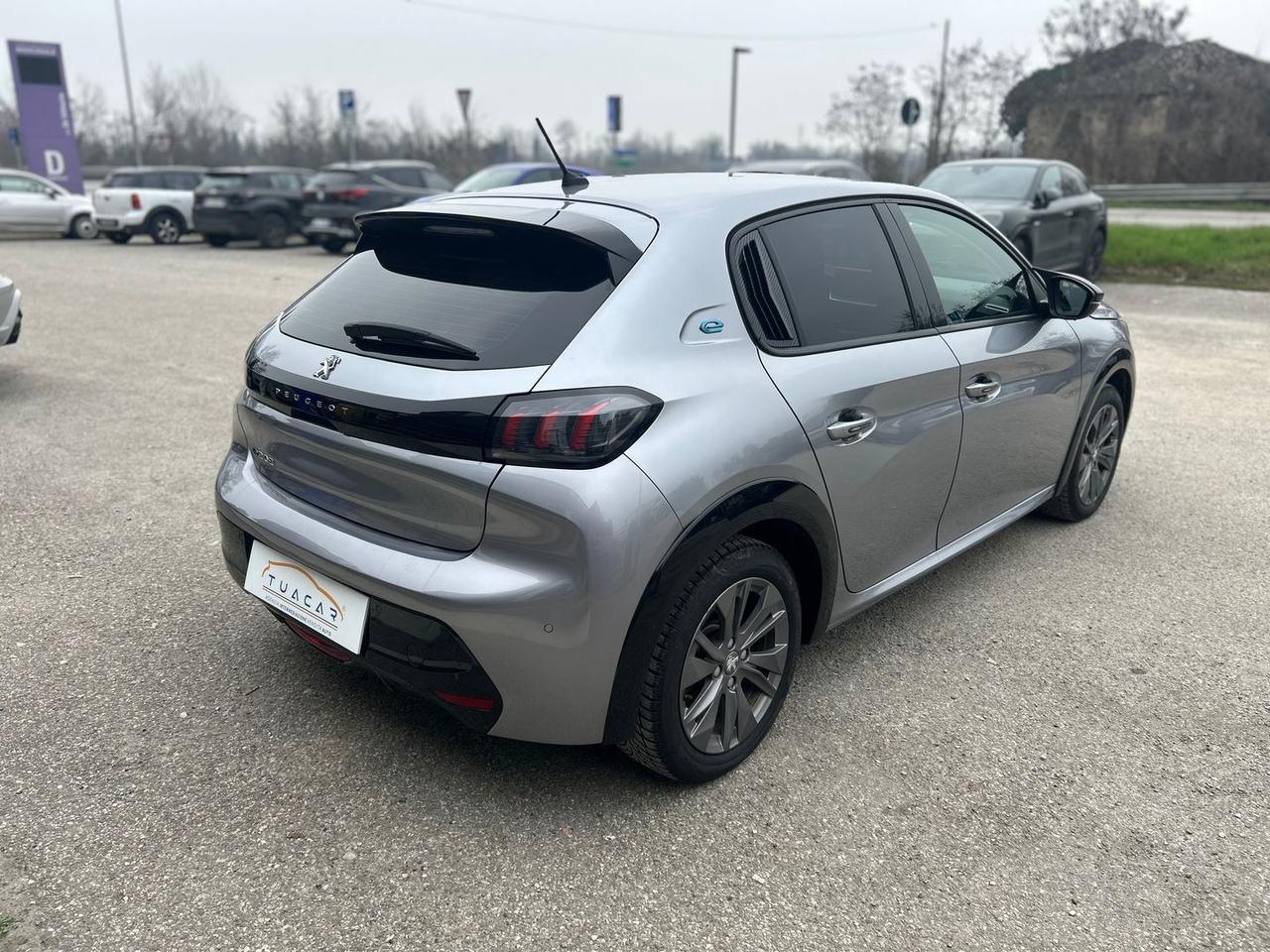 Peugeot 208 Allure e-208 #9540