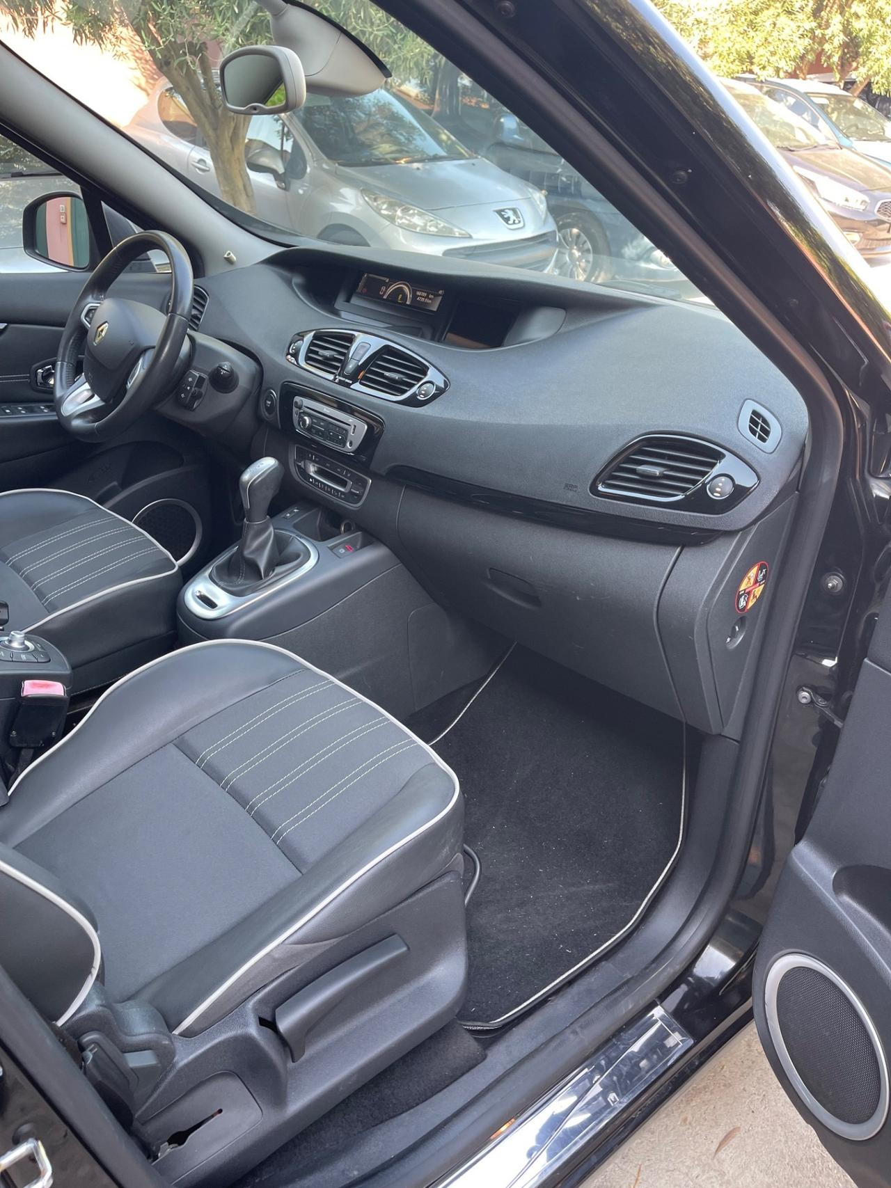 Renault Scenic Scénic 1.5 dCi 110CV EDC Bose