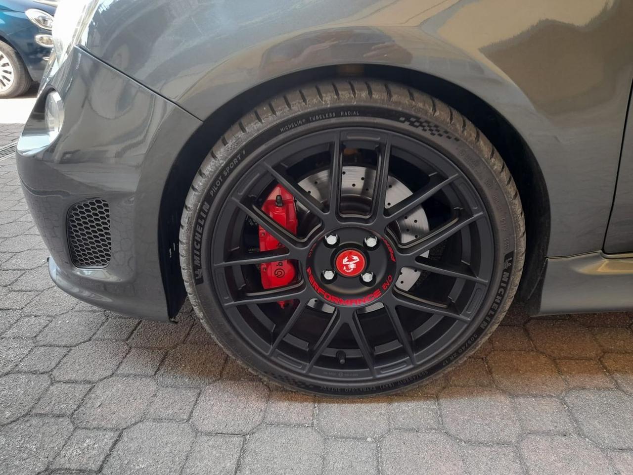 Abarth 595 Turismo 1.4 T-jet 180 CV #11928